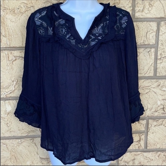 Crown & Ivy Tunic Top Navy Blue Flow Lace Neck sleeves Size XS loose fit - Picture 10 of 10